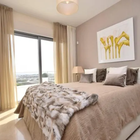 5 Bed
